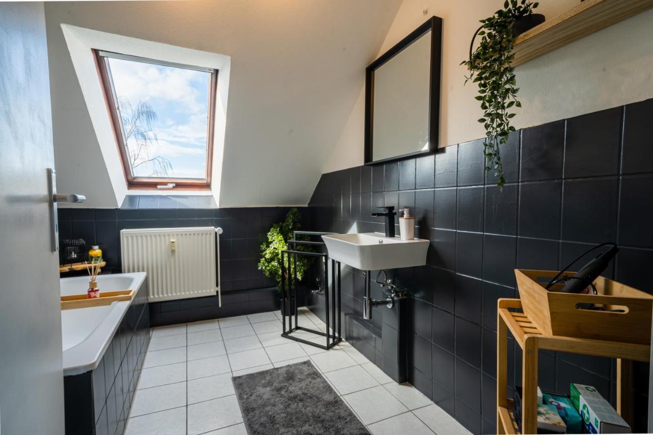 Style Apartment I Klimaanlage I Wlan I Kueche I Smart-Tv Magdeburg Eksteriør bilde